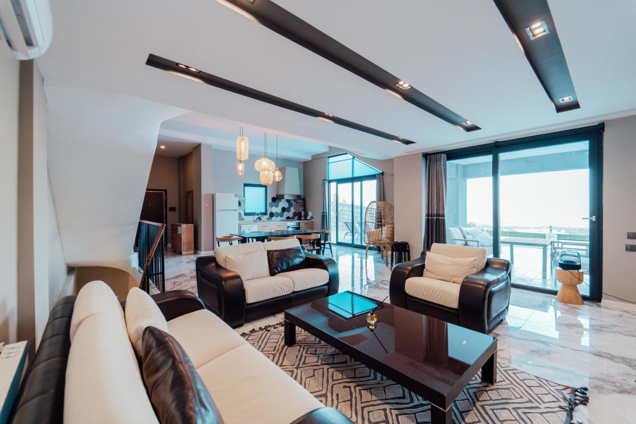 ฟินิเค ตาติลิ - มารีนา อพาร์ต Aparthotel ภายนอก รูปภาพ